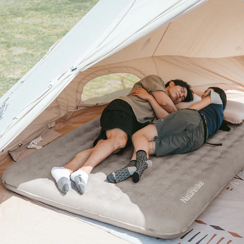 Inflatable Camping Sleeping Pad - Image 3