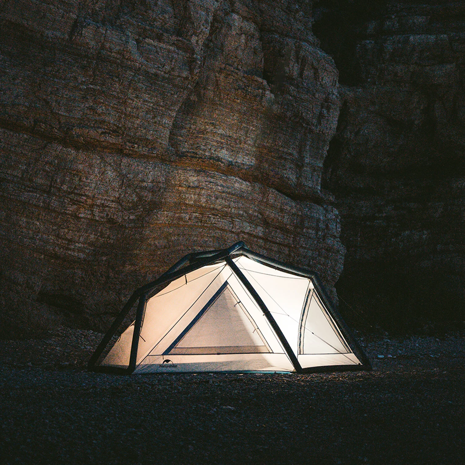 Lingfeng Air 7.3 Lightweight Inflatable Tent - Image 7