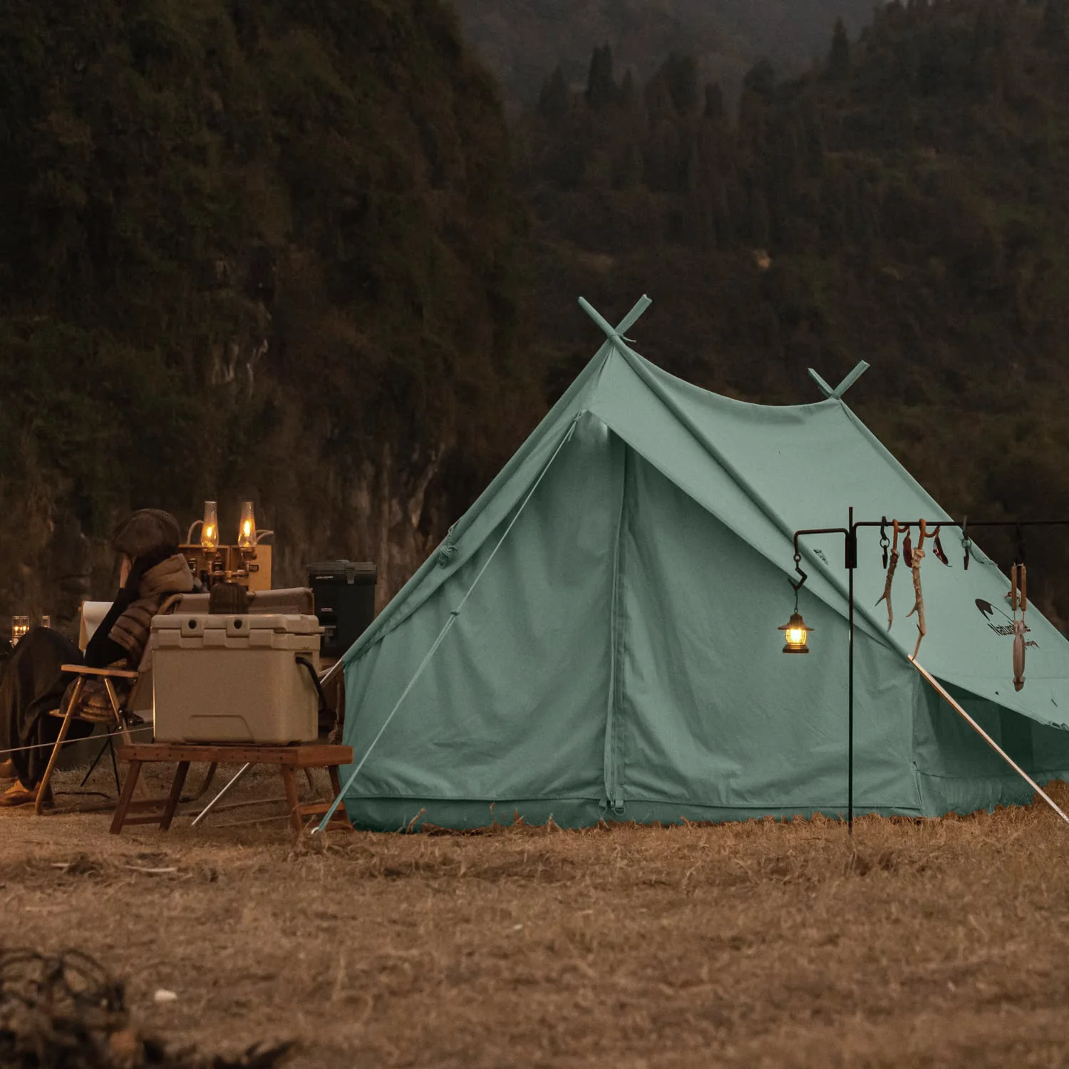 GEN 4.8 Roof 2-Person Glamping Tent - Image 15