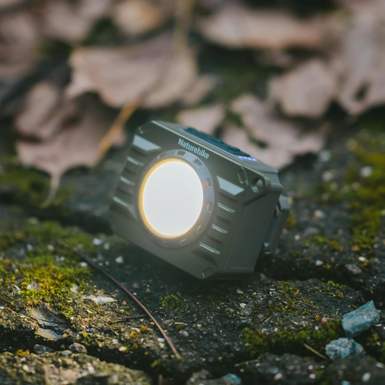 Naturehike Ultralight Camping Lamp 1100mAh IP44 - Image 7